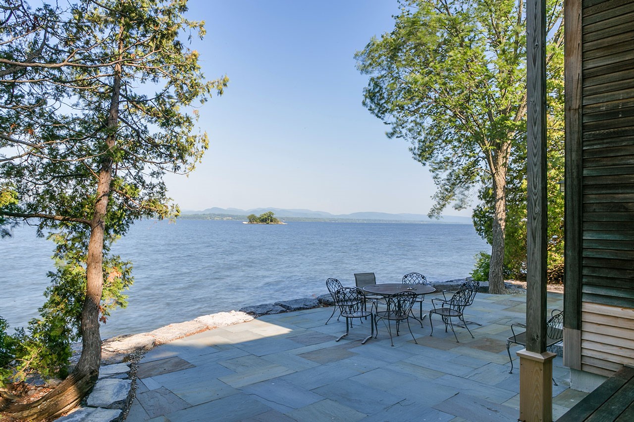 Lake Champlain: 324 Wings Point, Charlotte, VT